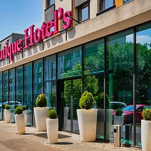 Aparthotel Boutique Hotel's Kwiska - Legnicka, Wrocław
